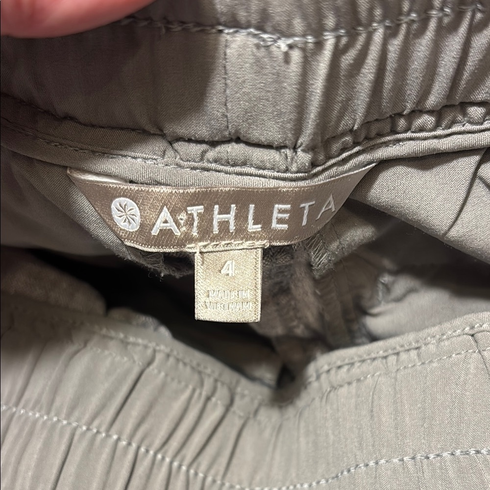 Athleta Shorts Gray Cabo Linen Pull On Drawstring size 4 - Picture 4 of 11